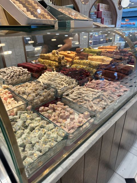 トルコの伝統菓子ロクム
