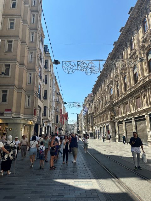 イスティクラル通り