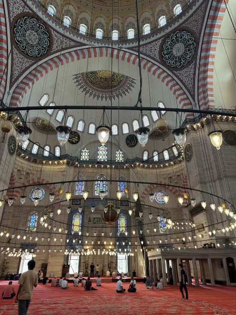 スレイマ二エ・モスク