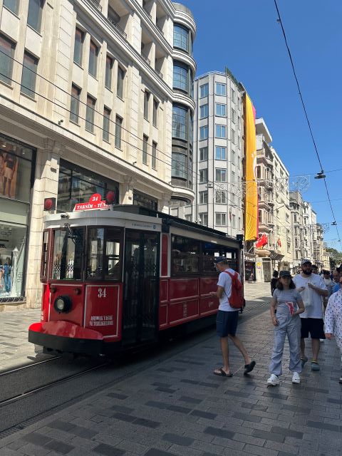 イスティクラル通り