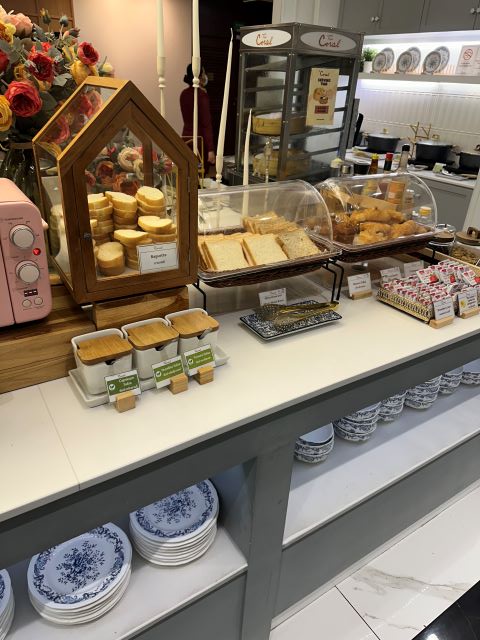 スワンナプーム国際空港のthecoralfinestlounge